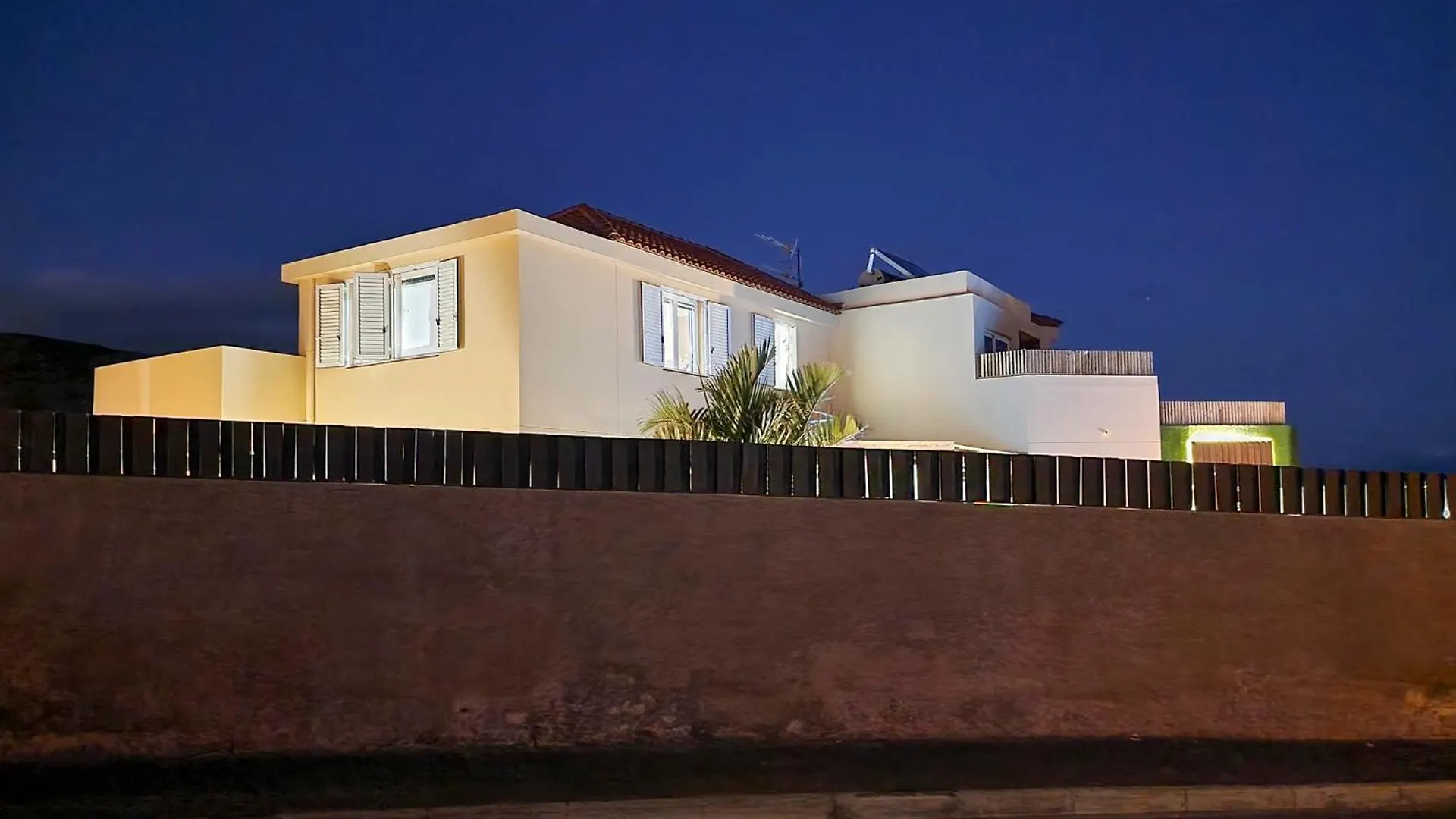 Medano4You La Casa De Playa El Medano  Spain